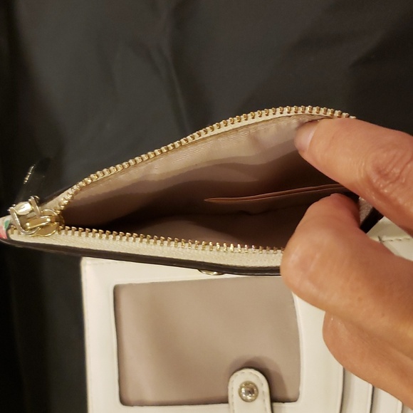 Kate Spade flowered small wallet, 3" x 5 1/2" - Picture 4 of 6